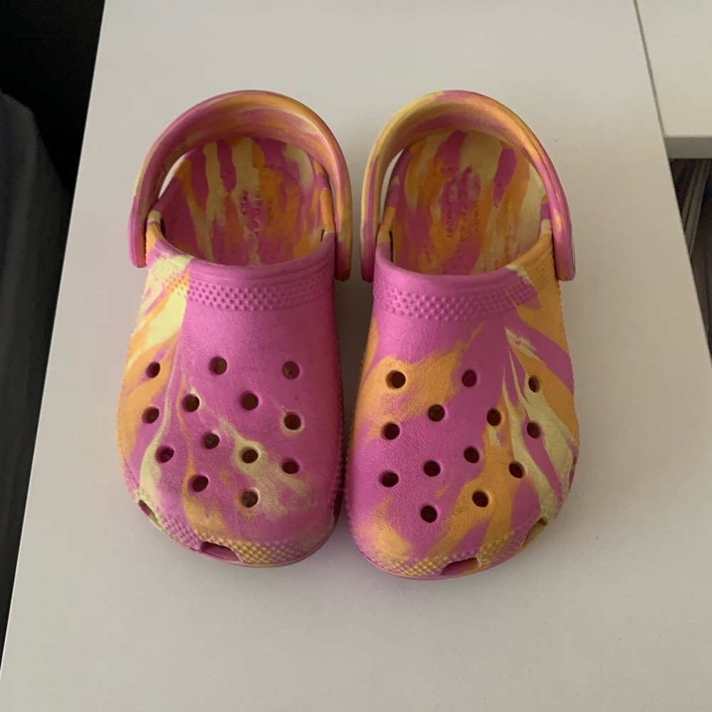 Pink and orange tye dye Crocs size 9, normal wear